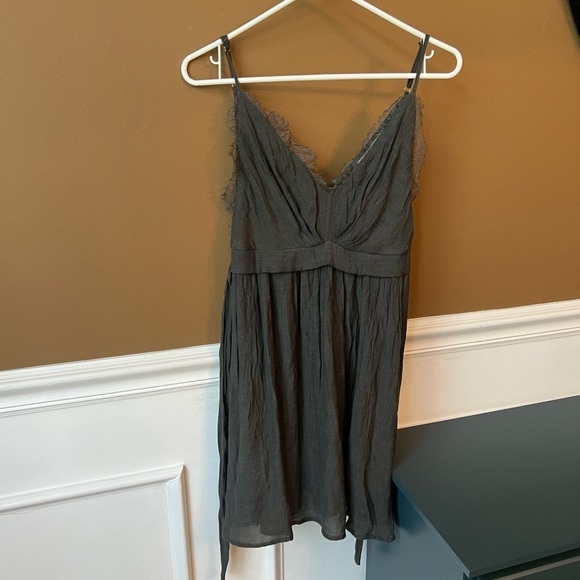Mustard Seed Dark Grey Deep V Flowy Dress Fairy Size Small Feminine Lace Anthro - Picture 2 of 5